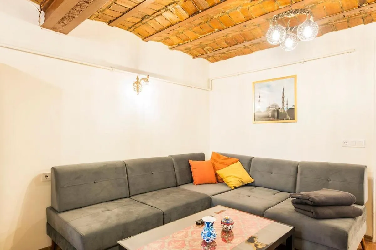 Apartment Beautiful 1 Bedroom Apt Wac 400 Meters Taksim Square Innv34004 Istanbul